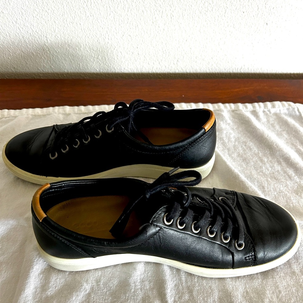 Ecco waterproof sneakers